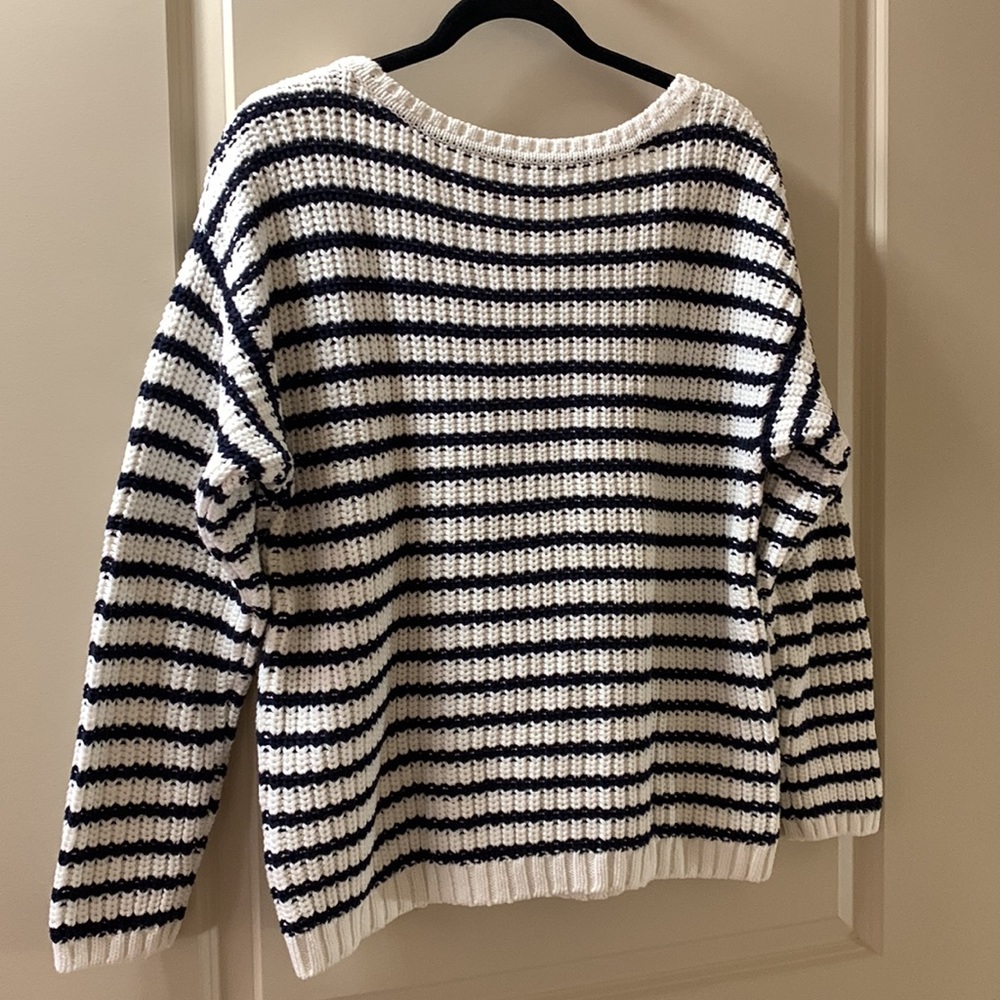 Tommy Hilfiger Women’s Chunky Striped Sweater- Large - Picture 2 of 9